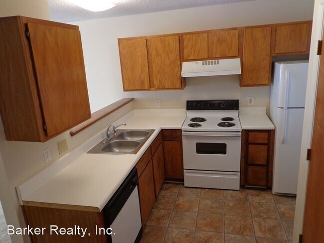 Building Photo - 2 br, 1.5 bath House - 4242 Kaplan Drive