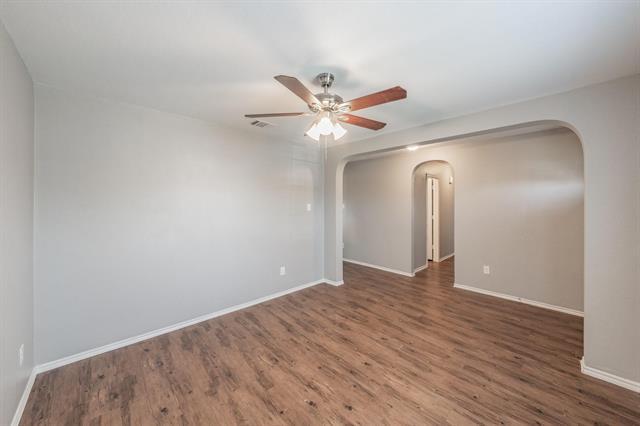 Foto del edificio - 1766 Pioneer Way