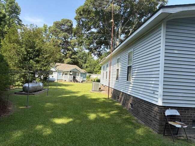 Foto del edificio - 460 MT. Moriah Church Road