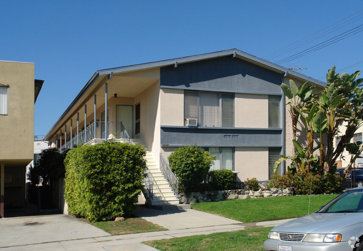 Foto del edificio - 1415 Cardiff Ave