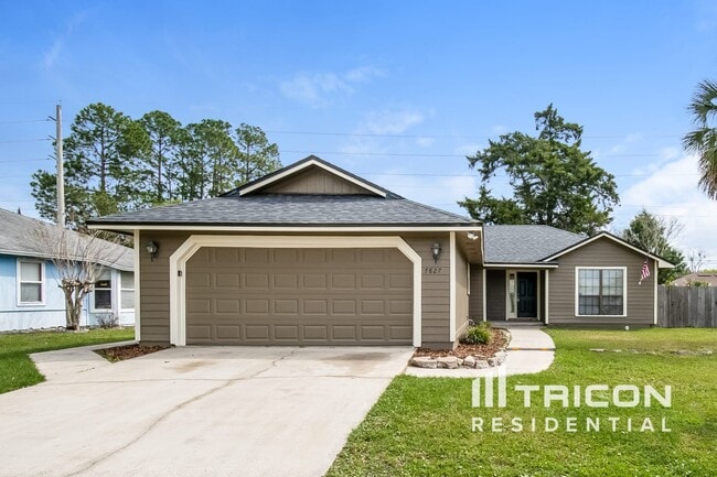 Building Photo - 7827 Pepper Cir E