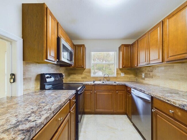 Building Photo - 4302 Alpine Ln