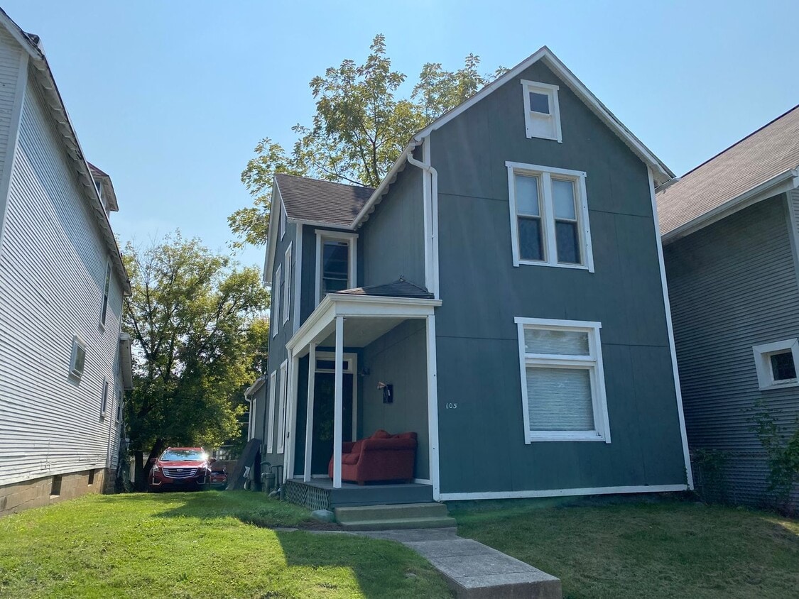 Primary Photo - Northwest of OSU Campus! Single Family Hou...