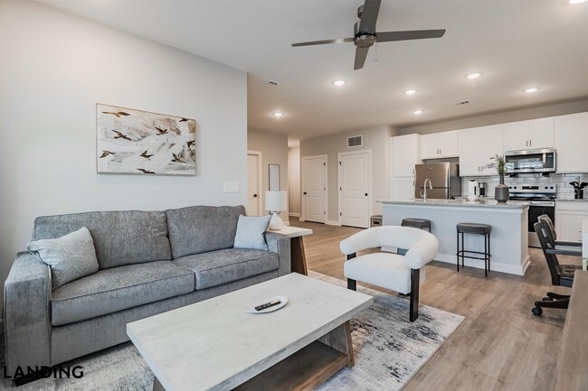 Building Photo - 5001 Willowgate Loop