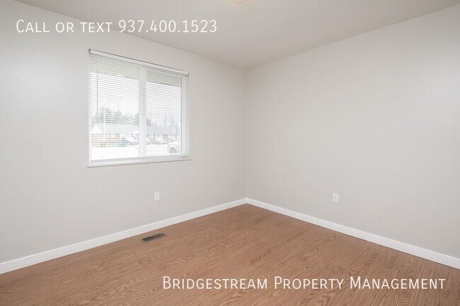 Foto del edificio - Ranch level 2 bedroom, 1 bath unit in Hube...