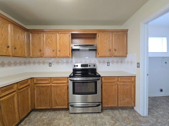 Foto del edificio - COMING SOON!