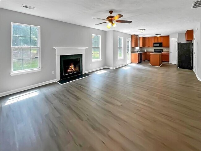 Foto del edificio - 13168 Cooper Ct