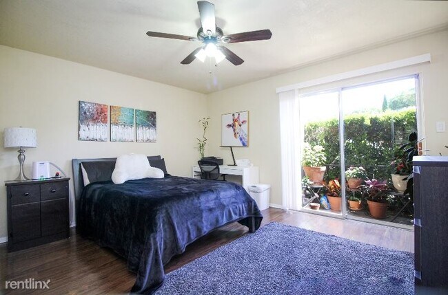 Foto del edificio - 1304 Mckie Dr