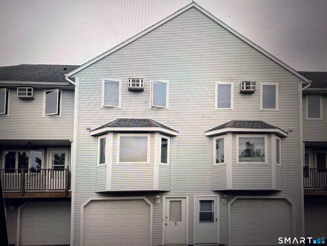 Foto del edificio - 115 Beths Ave