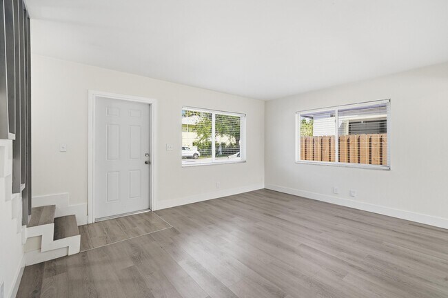 Foto del edificio - 622 SW 7th Ave