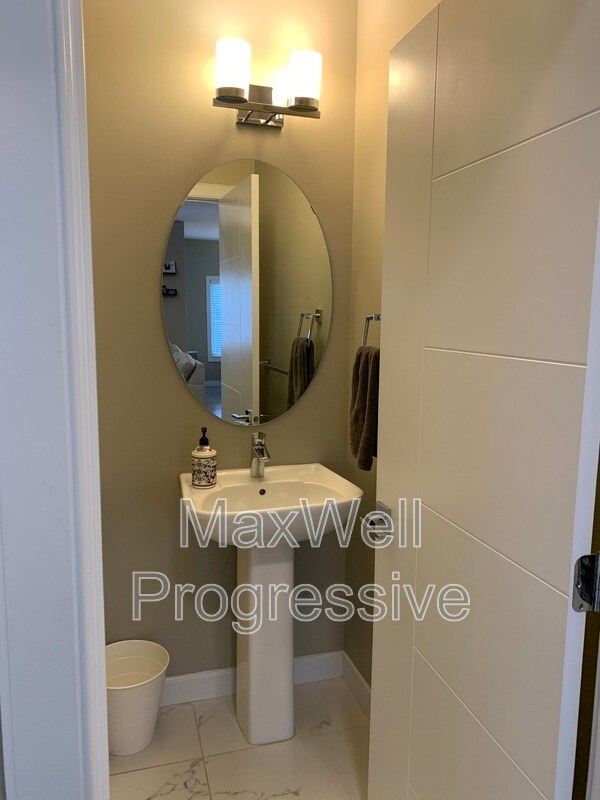 143 Awentia St, Leduc, AB T9E 0L9 House for Rent in Leduc, AB