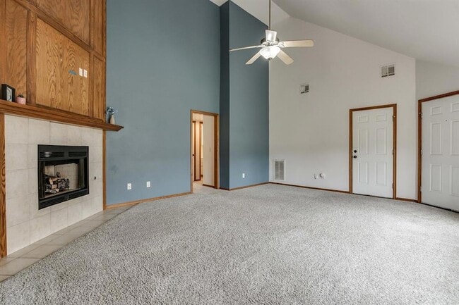 Building Photo - 2508 Tyler Ln