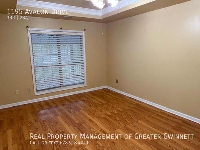 Building Photo - 1195 Avalon Dr
