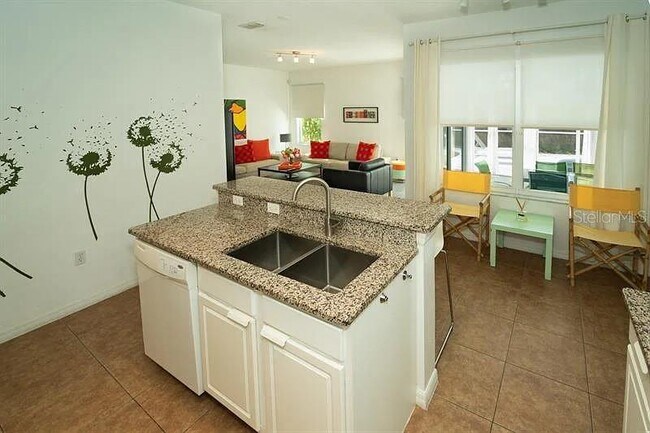 Foto del edificio - 5440 Crepe Myrtle Cir