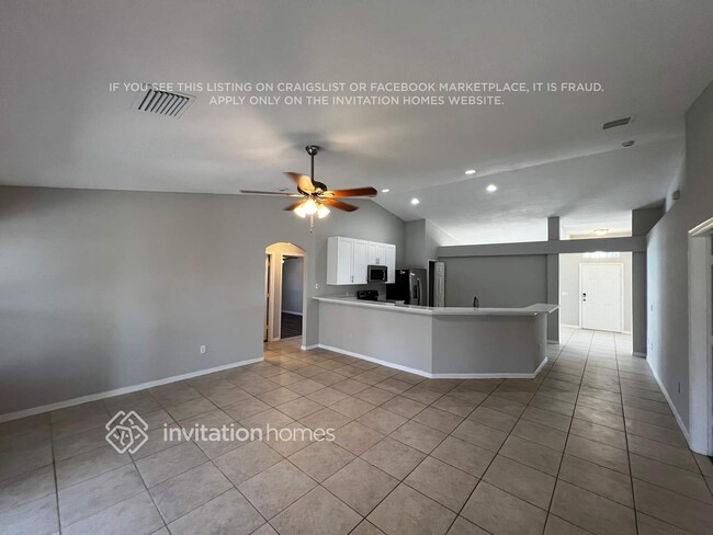 Building Photo - 1978 SW Monterrey Ln