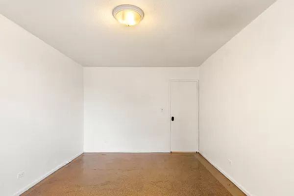 Foto del edificio - 1966 Newbold Ave