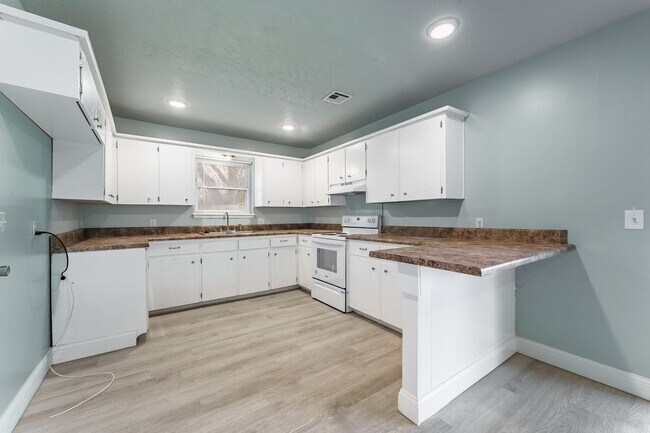 Foto del edificio - 2201 SE 15th St