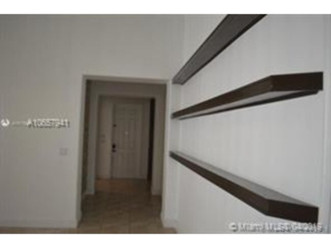 Building Photo - Beautiful one story home in gated community