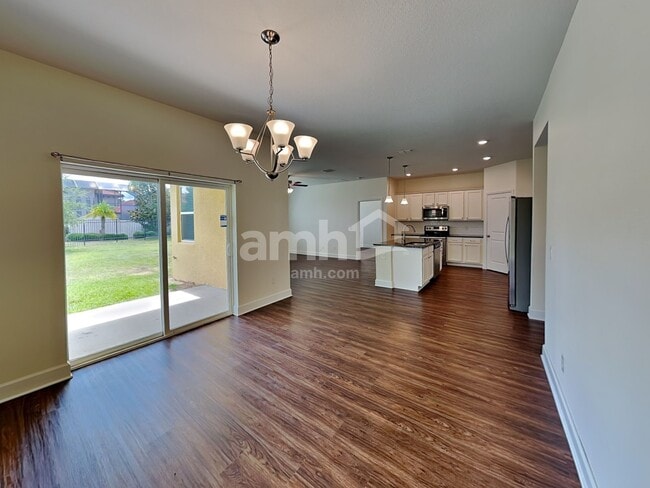 Building Photo - 306 Crestrun Loop