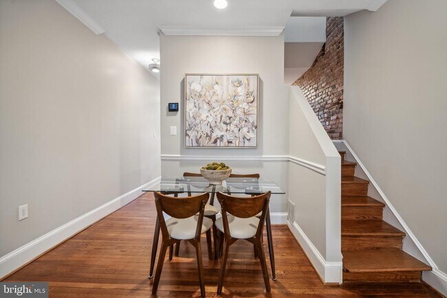 Foto del edificio - 1409 Potomac Ave SE
