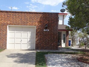 Building Photo - 7250 Shire Way
