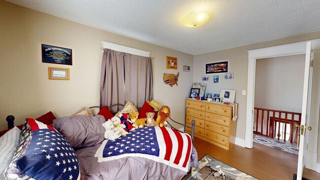 Foto del edificio - 3BED 2 BATH 2 CAR GARAGE HOME $1500/M TOMAH