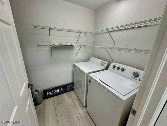 Foto del edificio - 4720 St Croix Ln