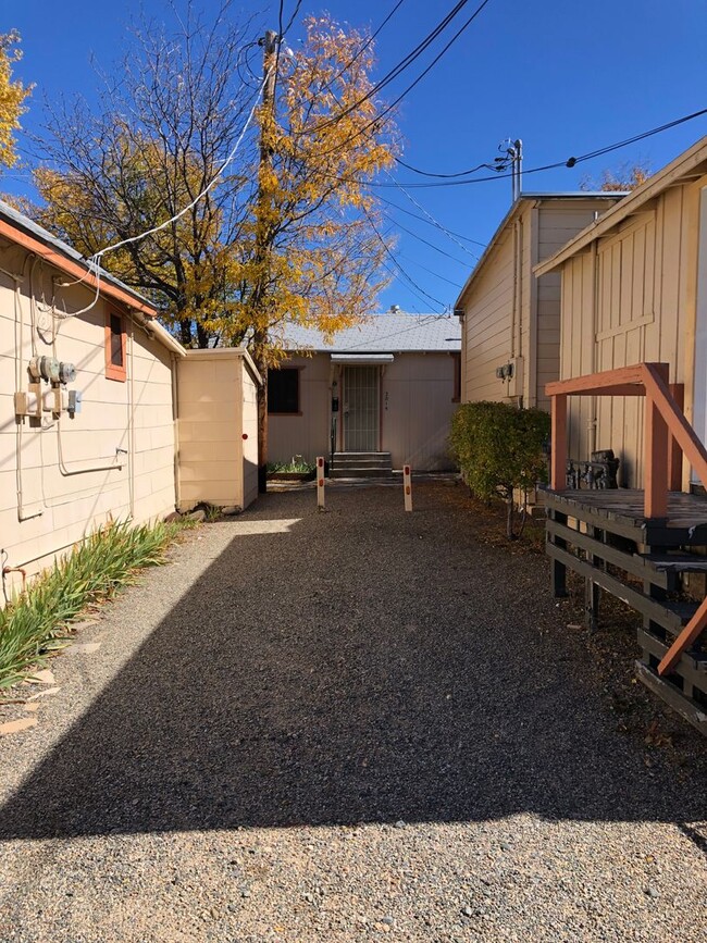 Building Photo - 201-203 Garden