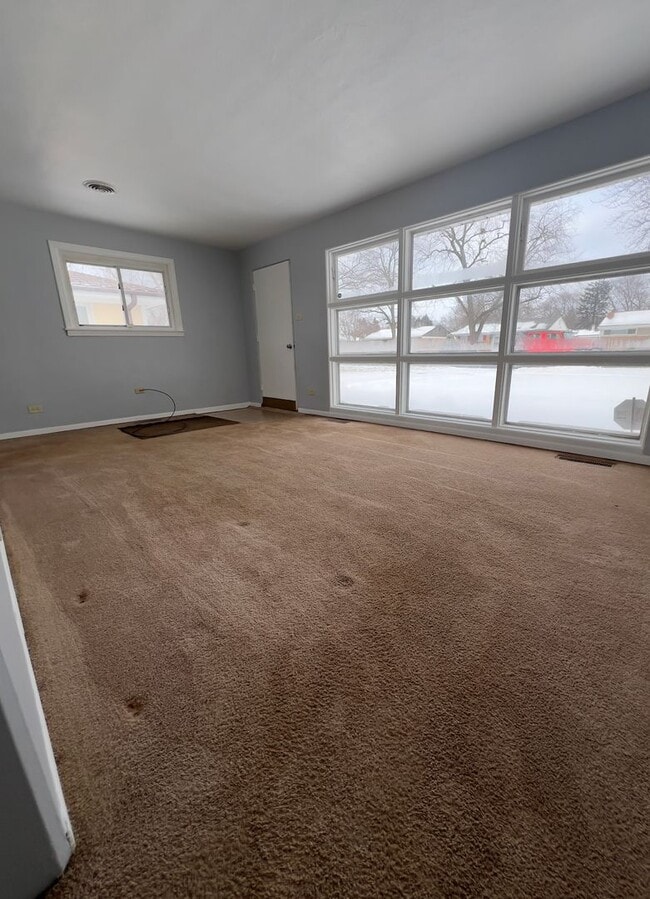 Building Photo - New House For Rent, Must SEE $1500.00