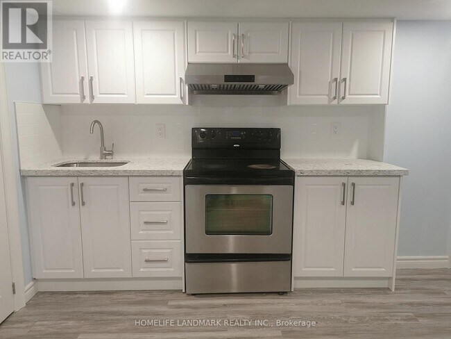 Photo du bâtiment - 10 Hunters Corners