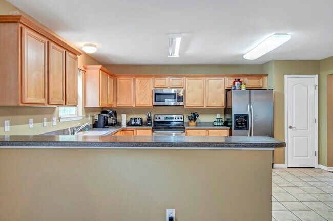 Building Photo - 150 Loblolly Bay Dr