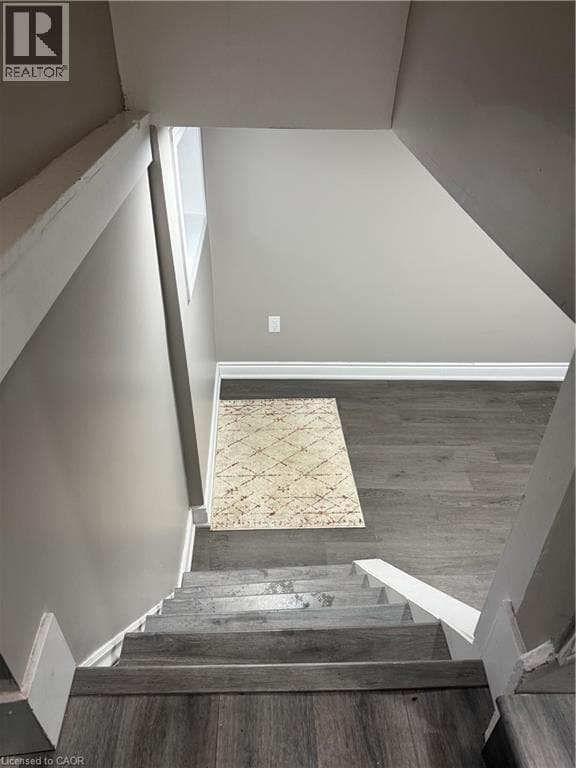 Photo du bâtiment - 22 Graham Ave N