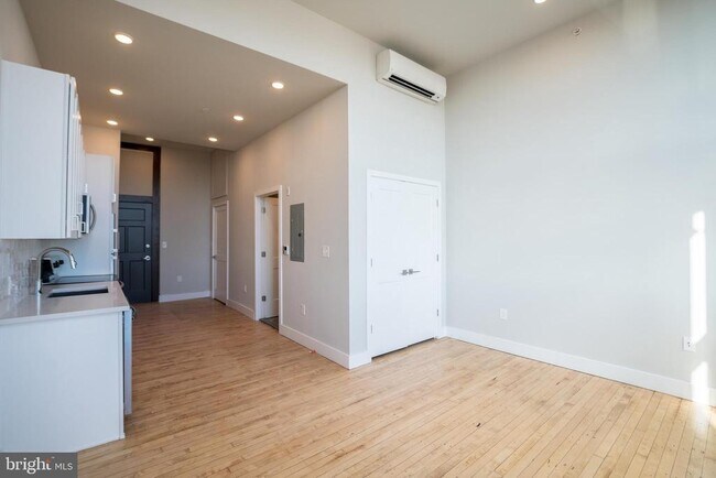 Foto del edificio - 1300 S 19th St