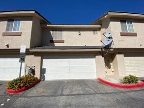 Building Photo - 1337 Silver Sierra St