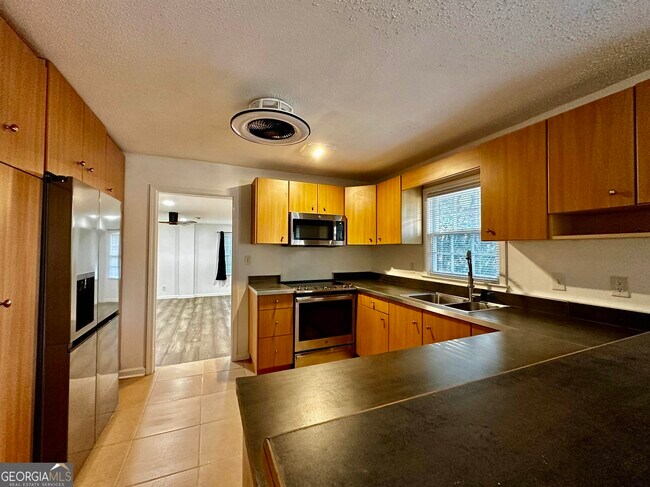 Building Photo - 4900 Argo Ct