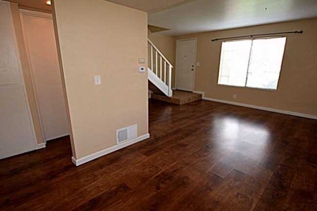 Building Photo - 269 Playa del Rey