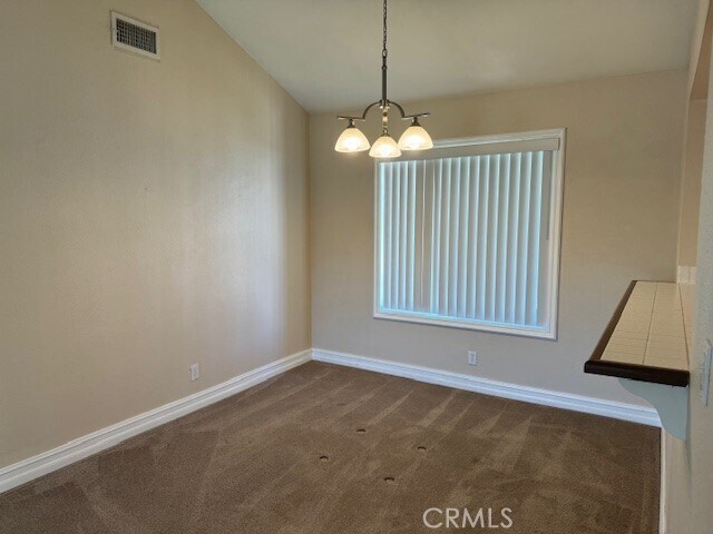 Building Photo - 545 S Ranch View Cir
