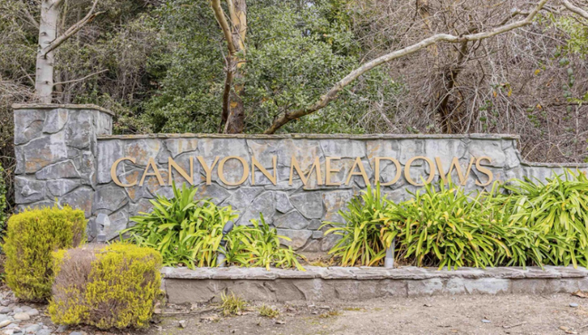 Building Photo - 7595 Canyon Meadows Cir