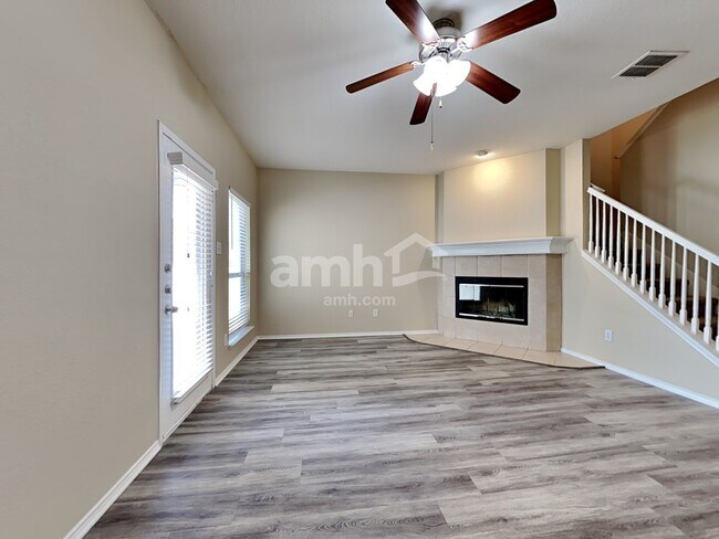 Building Photo - 11021 Colonial Heights Lane