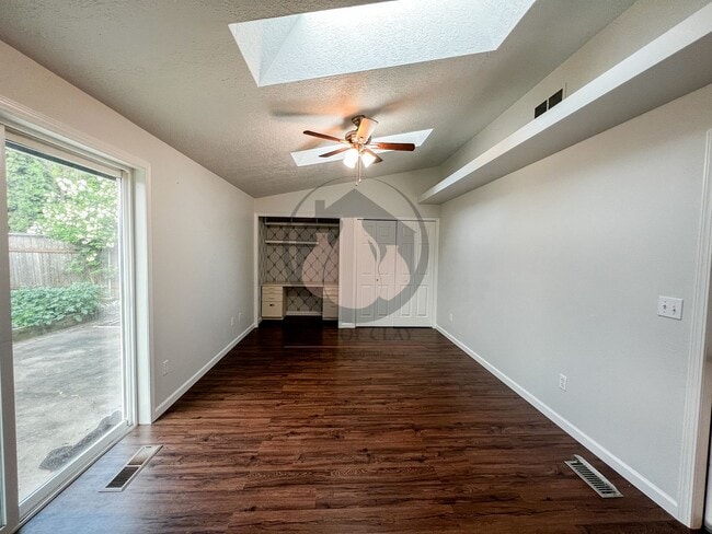 Building Photo - Coming Soon - Single Level West Salem Home