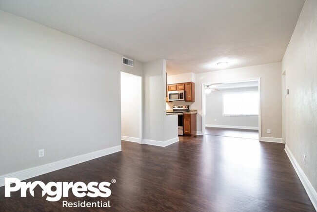 Building Photo - 5324 Alpha Dr