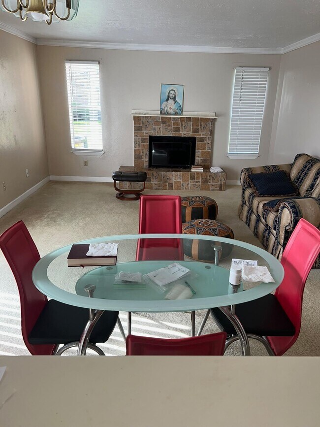 Building Photo - 10555 Turtlewood Ct