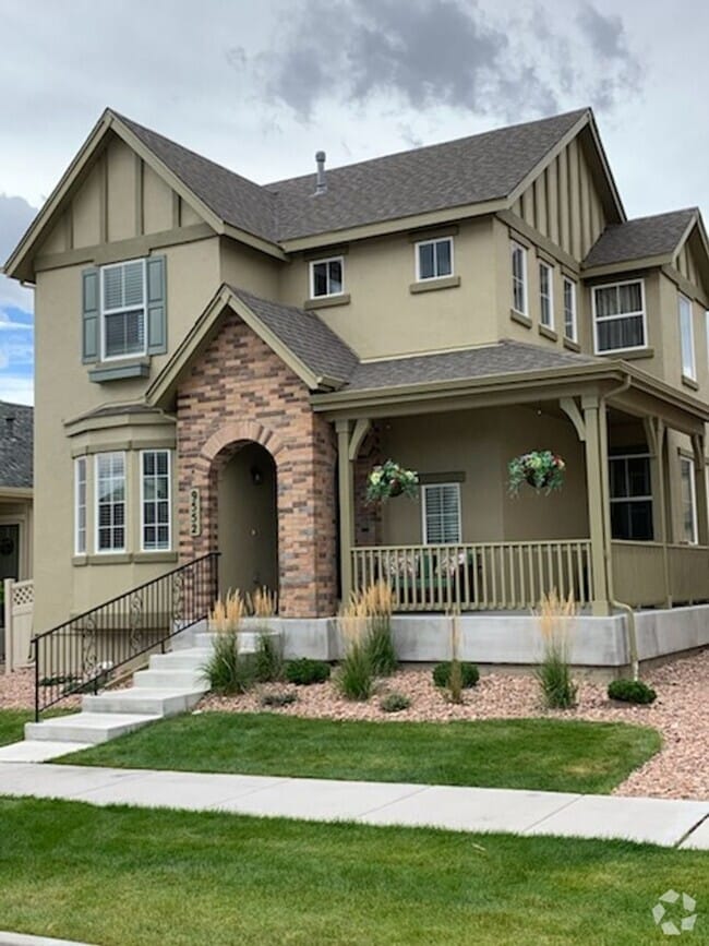 Building Photo - 9552 Dewitt Dr