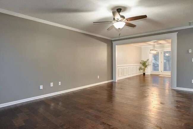 Building Photo - 756 Keyes Dr