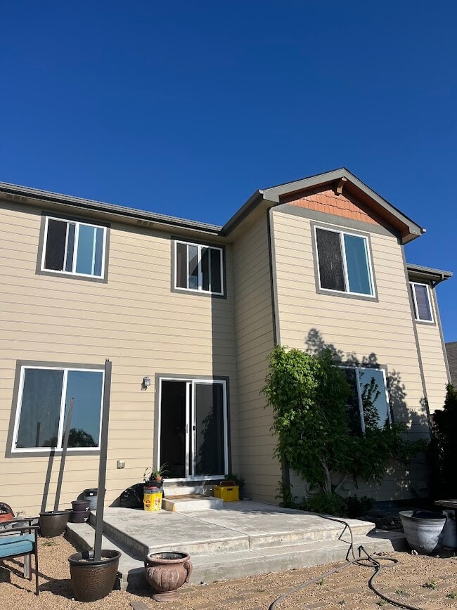 Building Photo - 964 Pyxis Dr