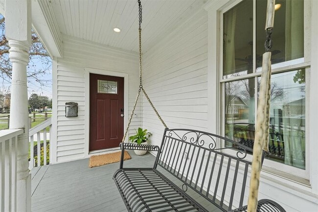 Building Photo - 1014 Kern St