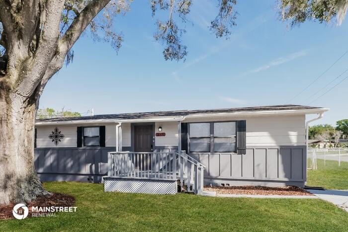 Primary Photo - 637 W ALAMO DR, LAKELAND, FL 33813