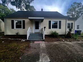 Building Photo - 8121 Old Ocean View Rd