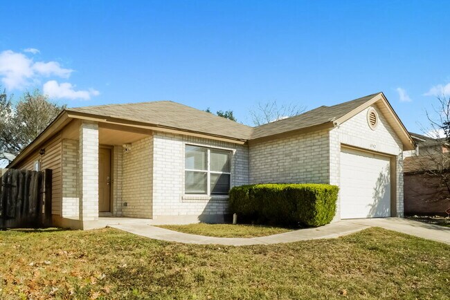 Foto del edificio - 6942 Saharastone Dr