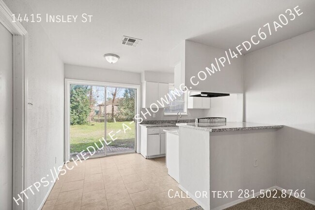 Foto del edificio - 14415 Insley St